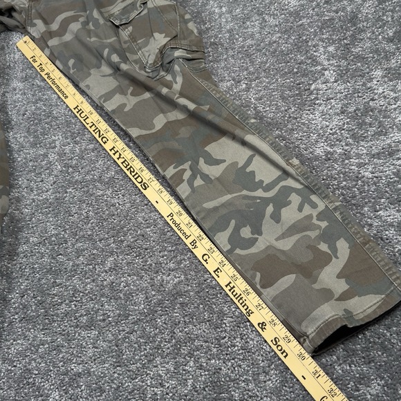 Wrangler Men's Camo Cargo Pants GreenRegular Taper Leg Size 30x30 **READ** - Picture 7 of 10